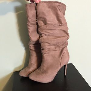 Shoe Dazzle boots